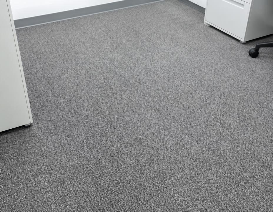 Après nettoyage – Moquette de bureaux, Paris La Défense